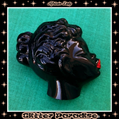 Brooch: African Lady