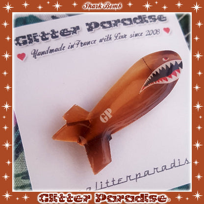 Broche :  Shark Bomb