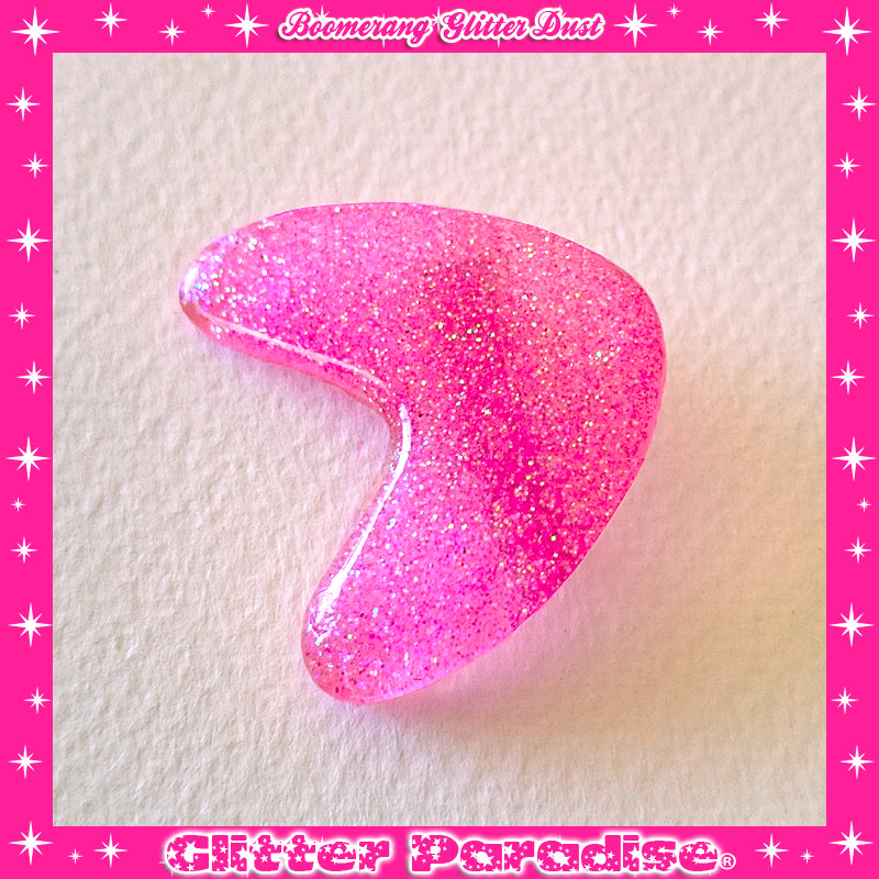 Brooch: Confetti Lucite Boomerang Dust