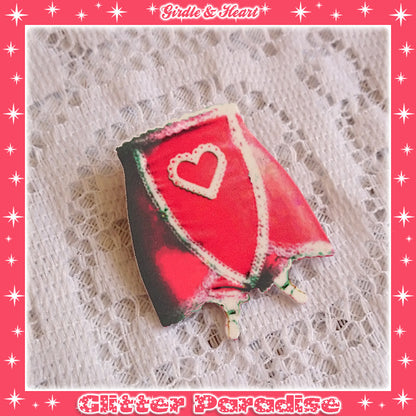 Broche : Girdle and Heart