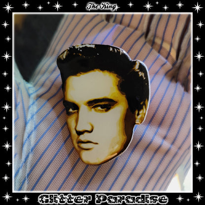 Broche: The King