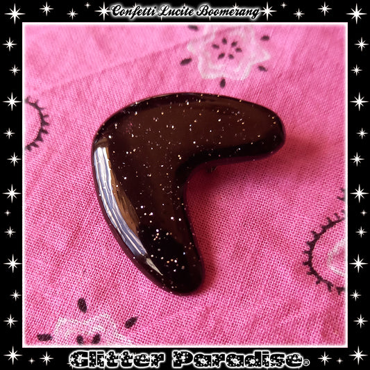 Brooch: Confetti Lucite Boomerang Dust