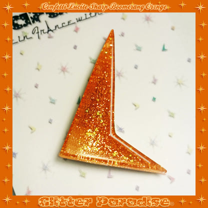Brooch: Confetti Lucite Sharp Boomerang Dust