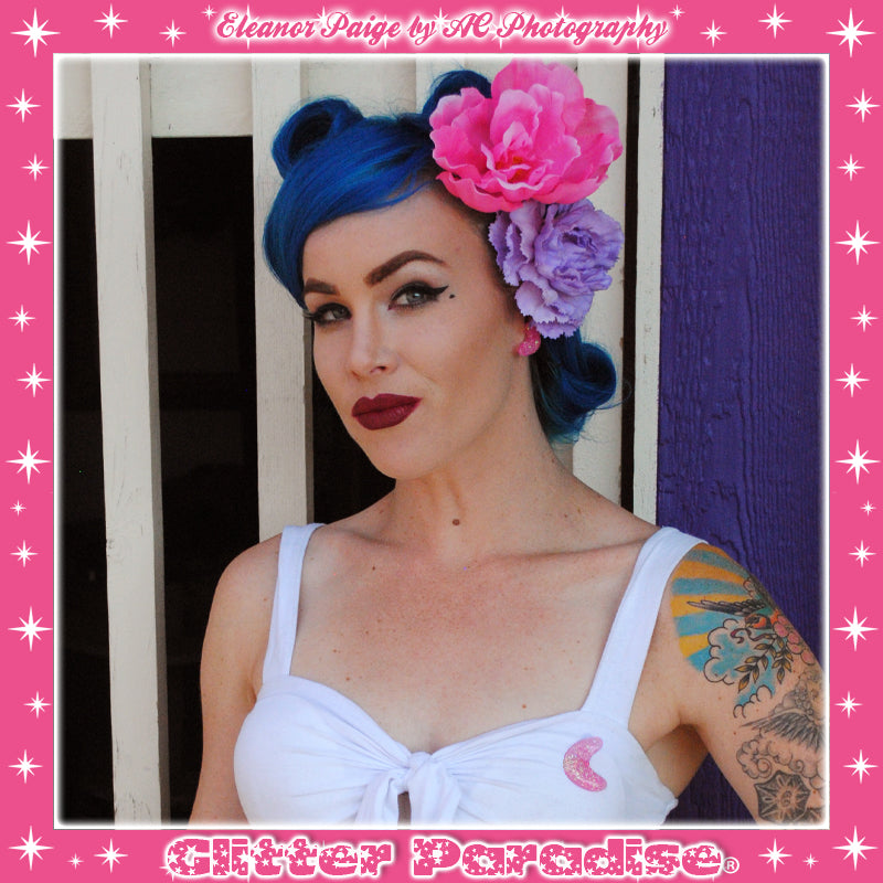 Brooch: Confetti Lucite Boomerang Dust