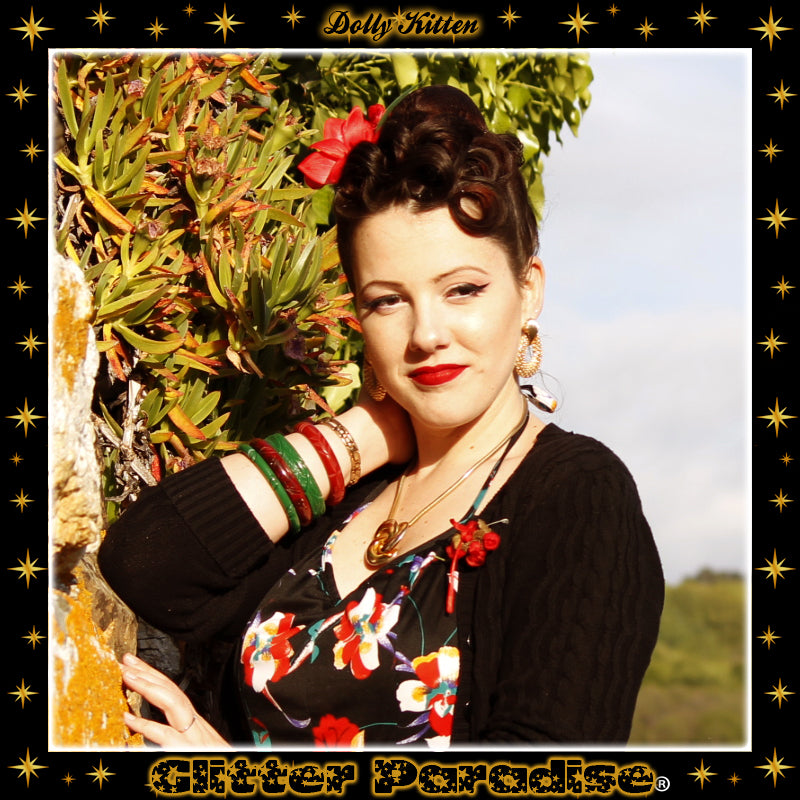 Earrings: Pineapple Riviera