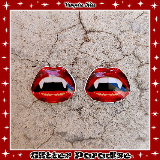 Earrings: Vampire Kiss